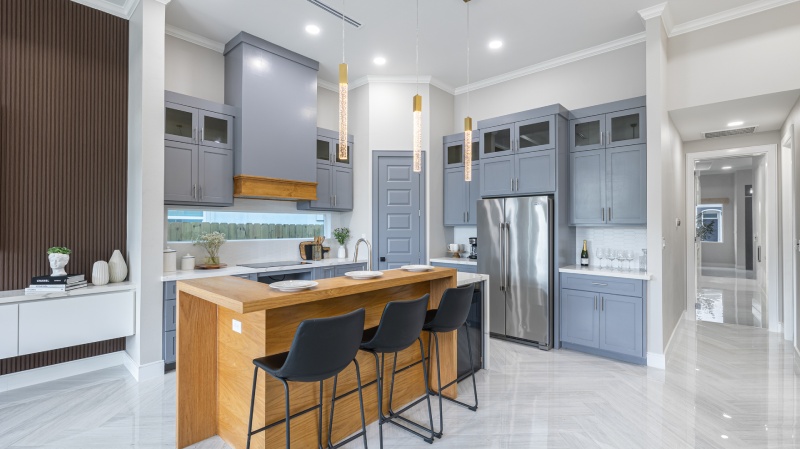 Custom kitchen for custom home by Espino