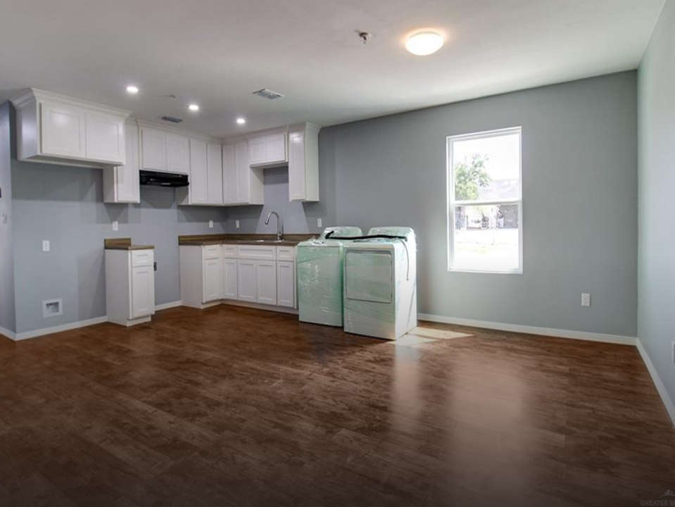 212 S Alex AVE #6 La Joya, TX 78560